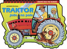 Traktor jede na pole