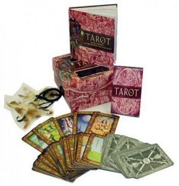 Tarot & jiné spůsoby, jak předvídat budoucnost