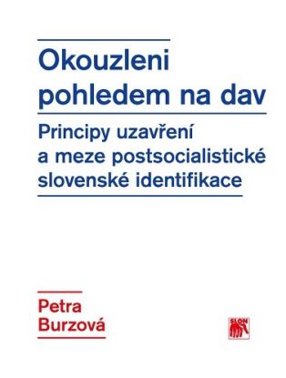 Okouzleni pohledem na dav